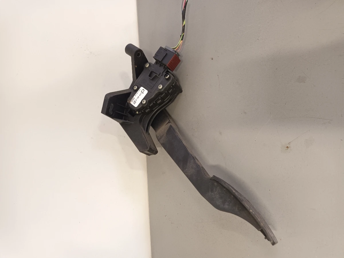 �� ����� ���,������������� ���� ����� �, ����� 1.7��� | Mobile.bg � ����������� 1