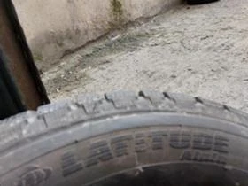 Гуми Зимни 235/60R16, снимка 10