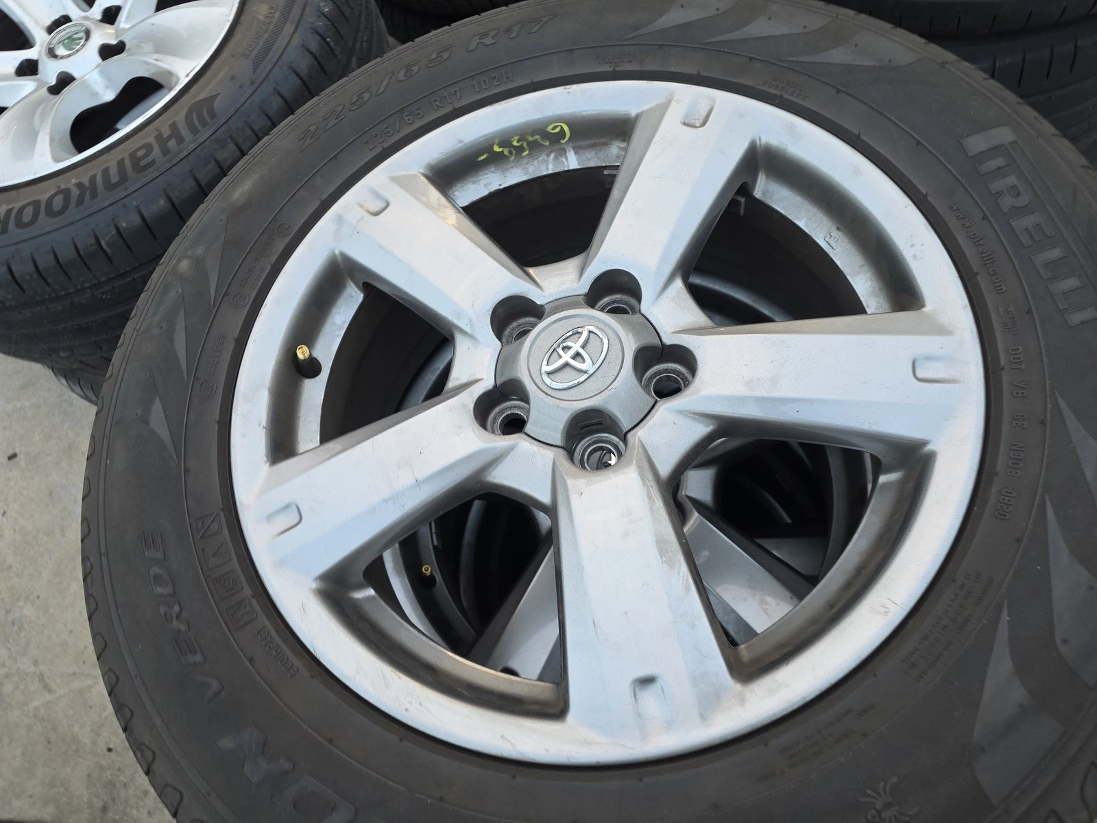 Гуми Летни 225/65R17, снимка 9 - Гуми и джанти - 56664507