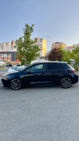 Toyota Corolla 2.0 XSE Ръчни скорости, снимка 3