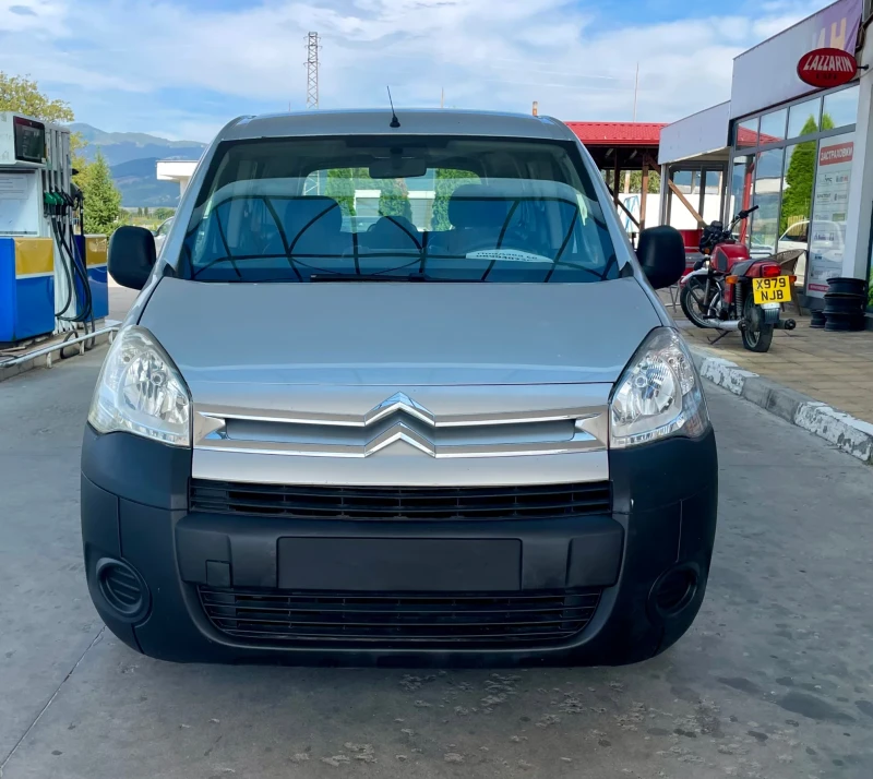 Citroen Berlingo 1.6i* Отличен, снимка 1 - Автомобили и джипове - 46807371