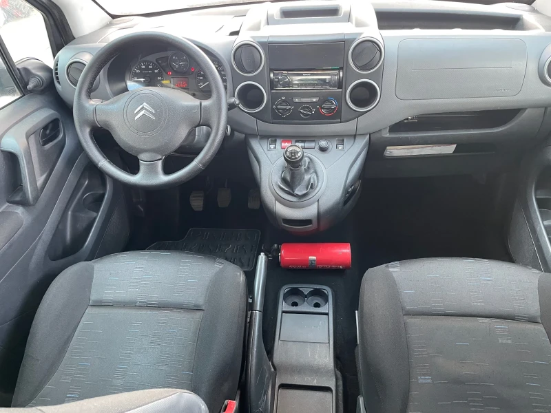 Citroen Berlingo 1.6i* Отличен, снимка 12 - Автомобили и джипове - 46807371