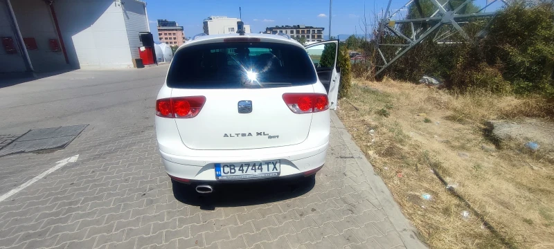 Seat Altea 1.6 TDI XL sport , снимка 10 - Автомобили и джипове - 47000554