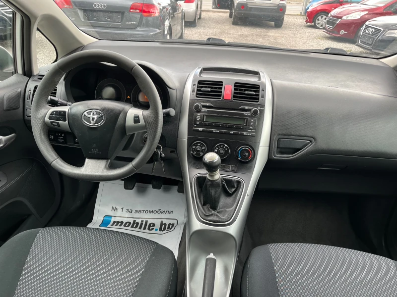 Toyota Auris 1.4D-4D 90k c, снимка 9 - Автомобили и джипове - 47004412