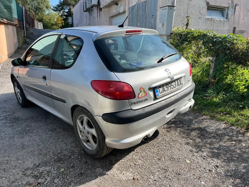 Peugeot 206, снимка 5 - Автомобили и джипове - 47566337