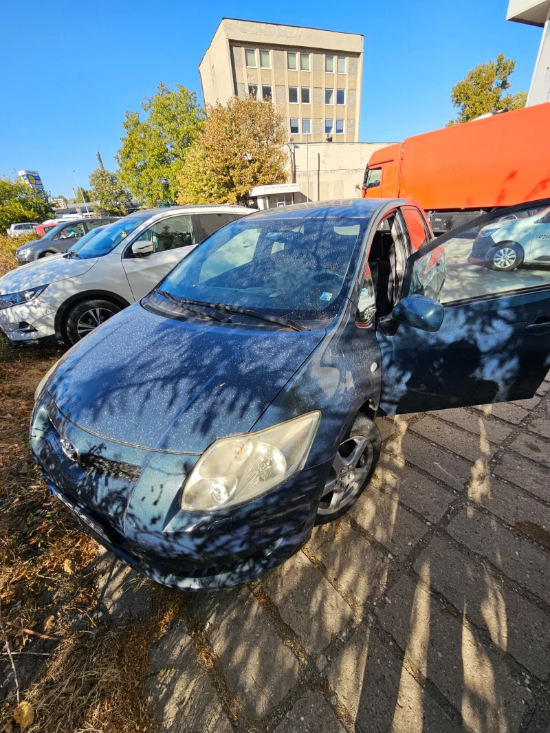 Toyota Auris, снимка 10 - Автомобили и джипове - 47628365