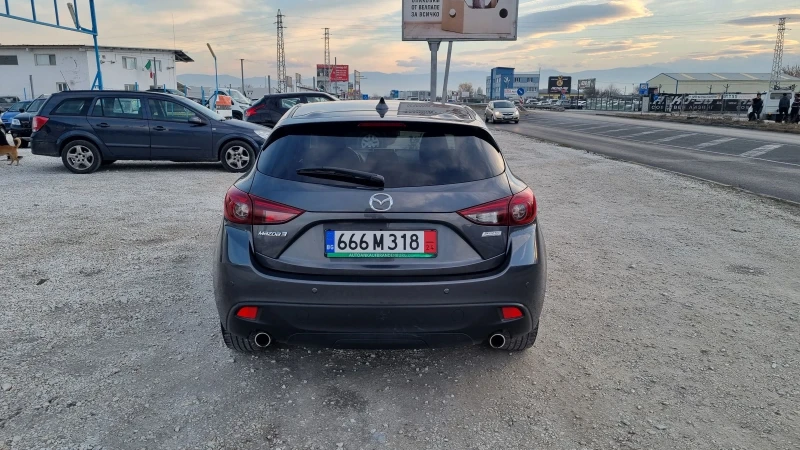 Mazda 3 2.2 skayactiv, снимка 4 - Автомобили и джипове - 48043661