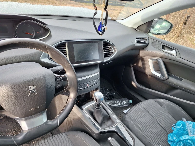 Peugeot 308 1.6 dizel, снимка 10 - Автомобили и джипове - 48453597