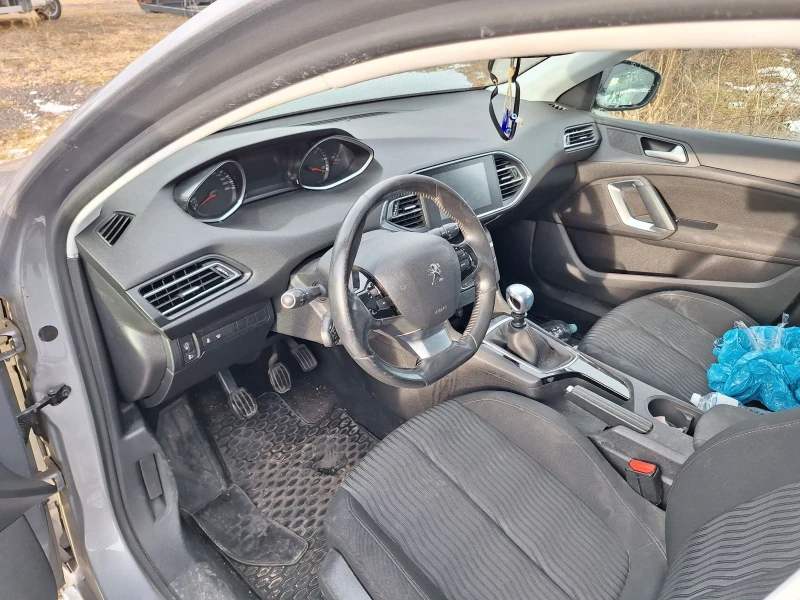 Peugeot 308 1.6 dizel, снимка 9 - Автомобили и джипове - 48453597