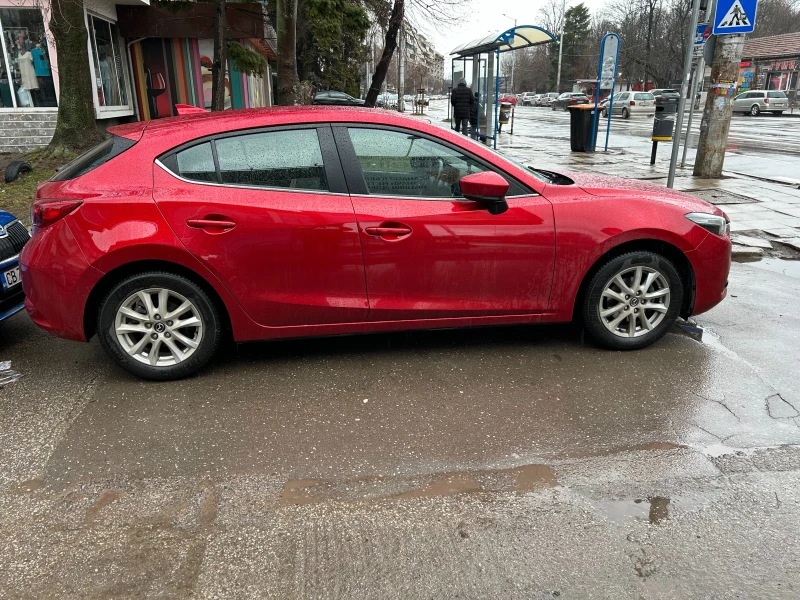 Mazda 3, снимка 2 - Автомобили и джипове - 49337761