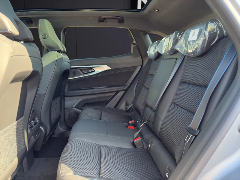 Renault Austral * DISTR* PANO* H&K* MEMORY* 360CAM* LED* CARPLAY* , снимка 13 - Автомобили и джипове - 50780638