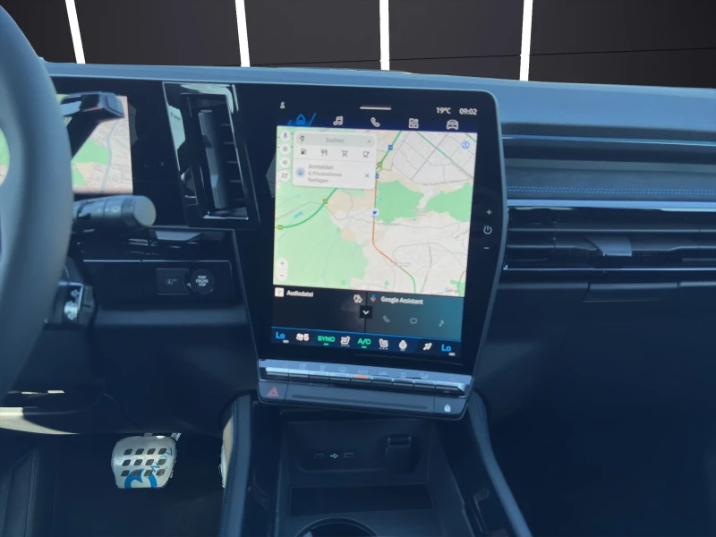 Renault Austral * DISTR* PANO* H&K* MEMORY* 360CAM* LED* CARPLAY* , снимка 10 - Автомобили и джипове - 50780638