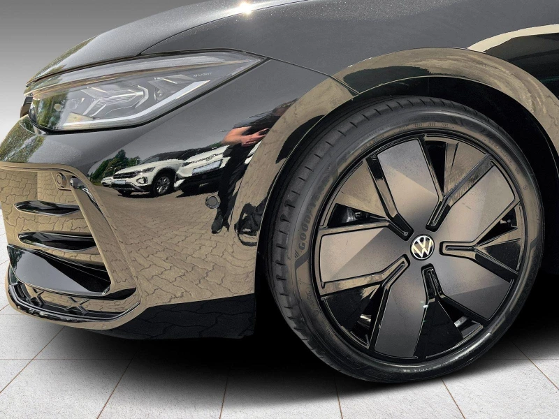 VW Passat 2.0TDI 4MOTION R-LINE HARMAN KARDON PANO HEAD UP , снимка 5 - Автомобили и джипове - 51508738