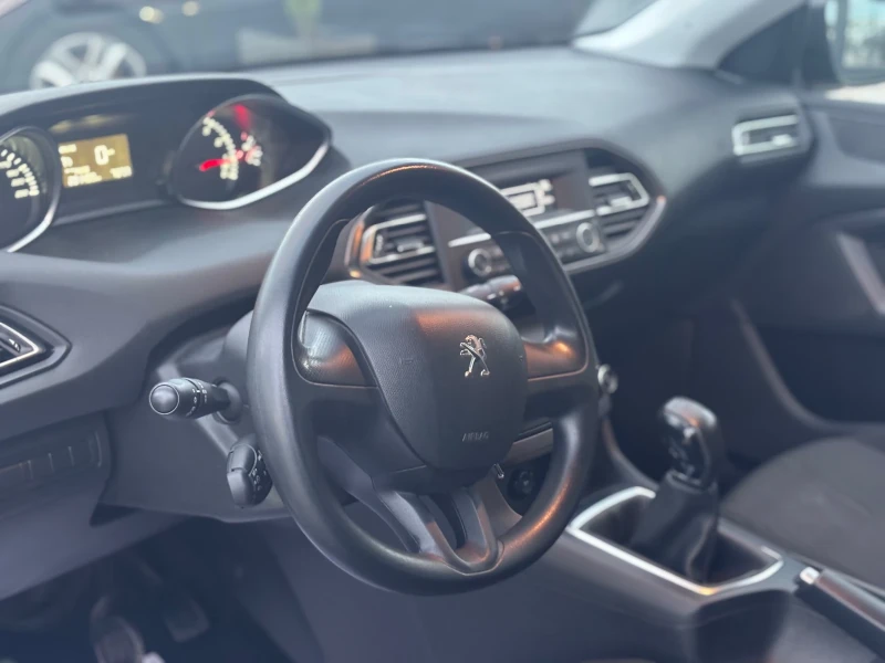 Peugeot 308 1.2 VTI * 2014* 82CV, снимка 10 - Автомобили и джипове - 52027204
