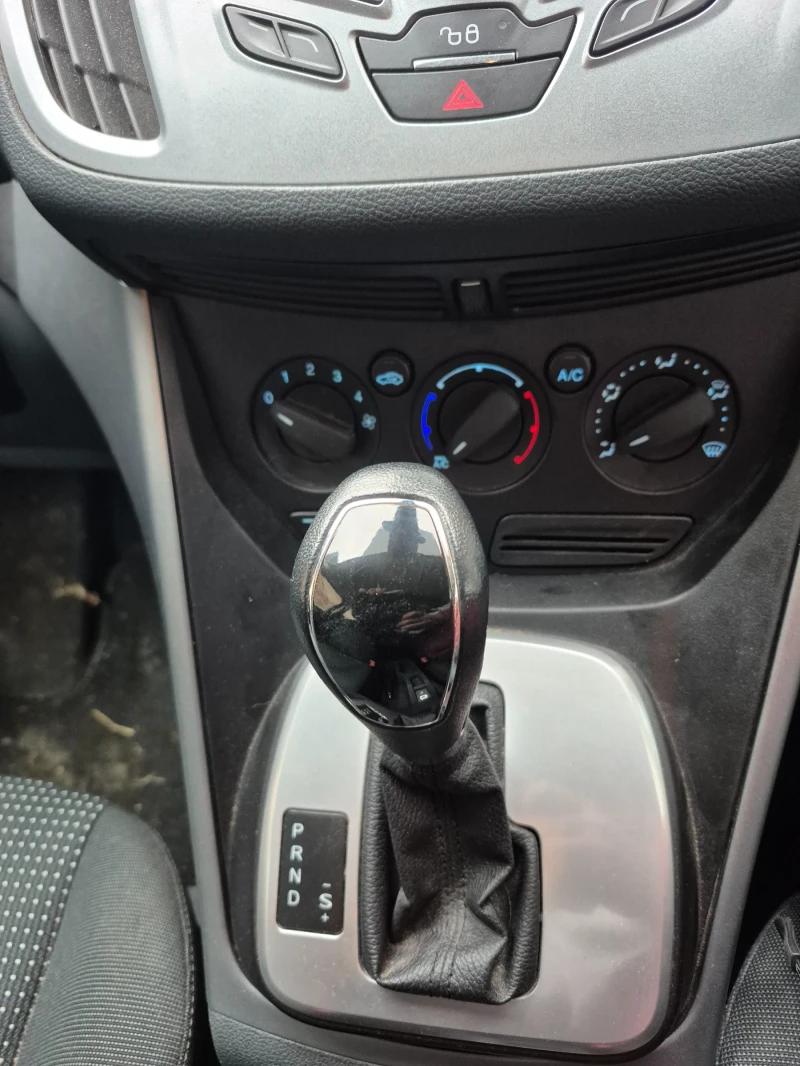 Ford Grand C-Max, снимка 8 - Автомобили и джипове - 52707518