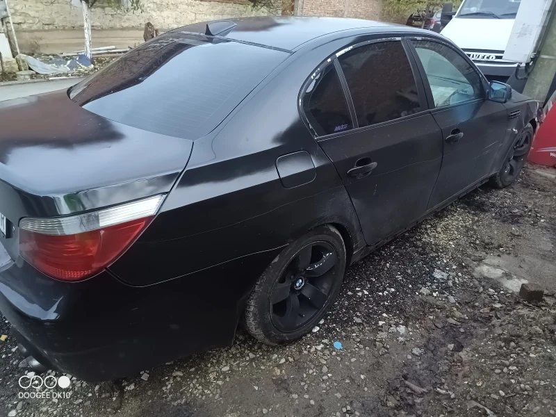 BMW 525, снимка 4 - Автомобили и джипове - 52589142