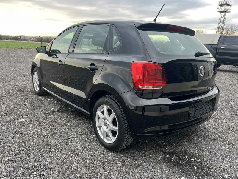 VW Polo 1.2i 70кс., снимка 3 - Автомобили и джипове - 52685926