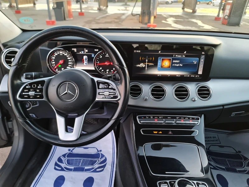 Mercedes-Benz E 220 ТОП ЦЕНА ЗА КОЛЕДНИТЕ ПРАЗНИЦИ, снимка 11 - Автомобили и джипове - 52743854