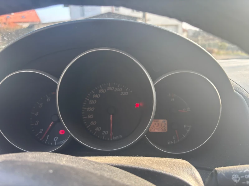 Mazda 3, снимка 5 - Автомобили и джипове - 52884193