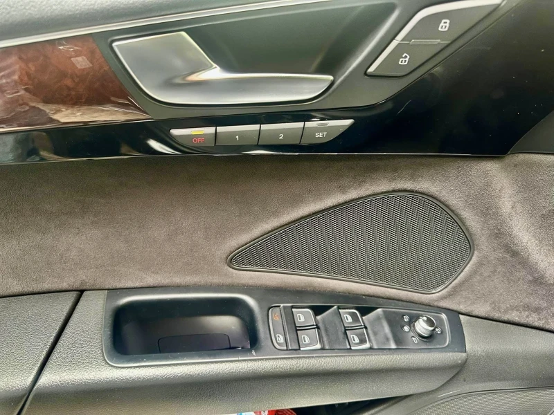 Audi A8 Full led, снимка 12 - Автомобили и джипове - 53002644