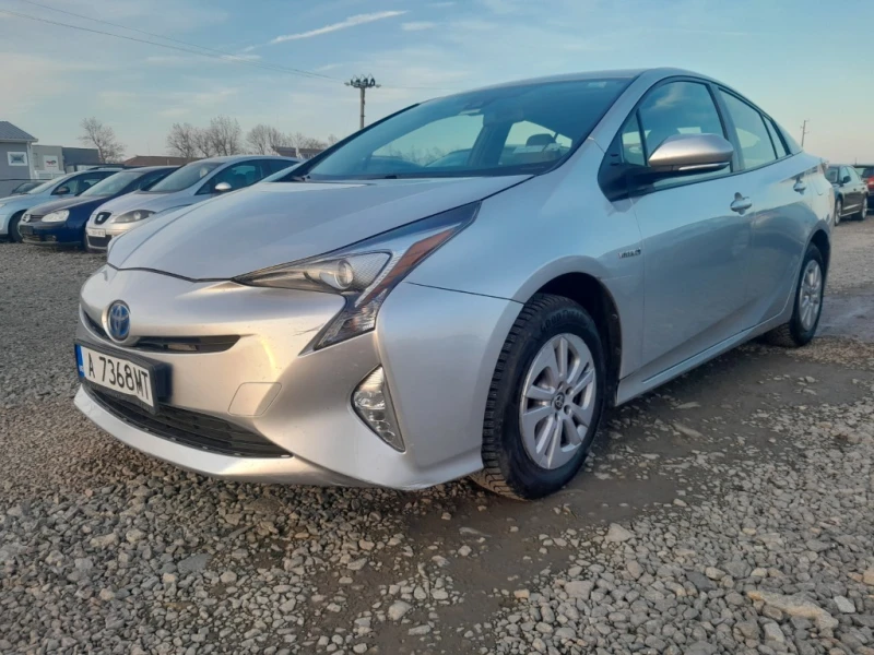 Toyota Prius, снимка 15 - Автомобили и джипове - 53086432