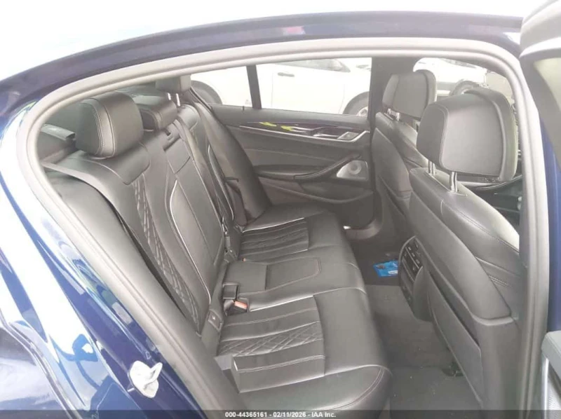 BMW 540 * XDRIVE * CARFAX * ПОДГРЕВ* ПАНОРАМА* , снимка 11 - Автомобили и джипове - 53595624