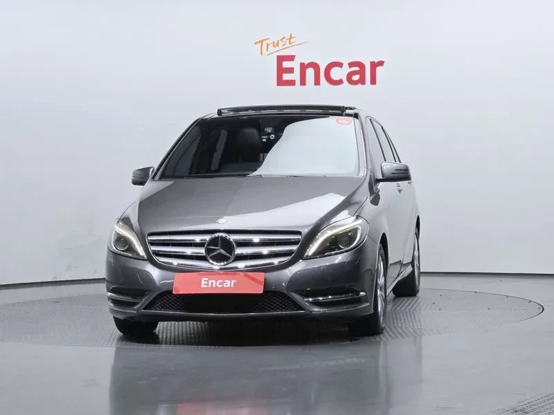 Mercedes-Benz B 200 2.0, снимка 3 - Автомобили и джипове - 54278340