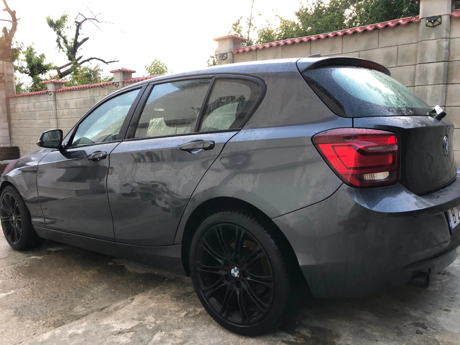 BMW 118  - изображение 8