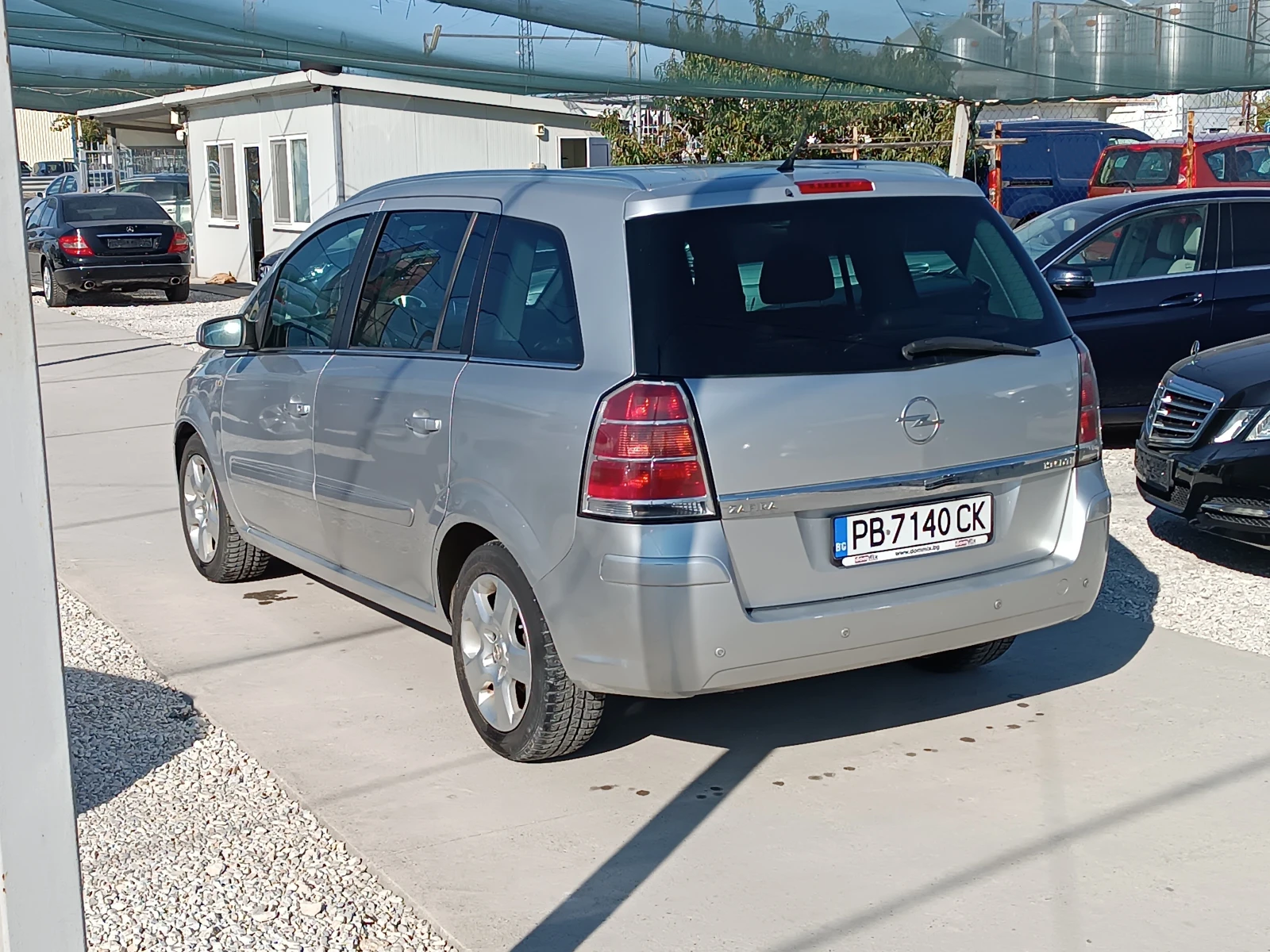 Opel Zafira 1.9 D - изображение 5