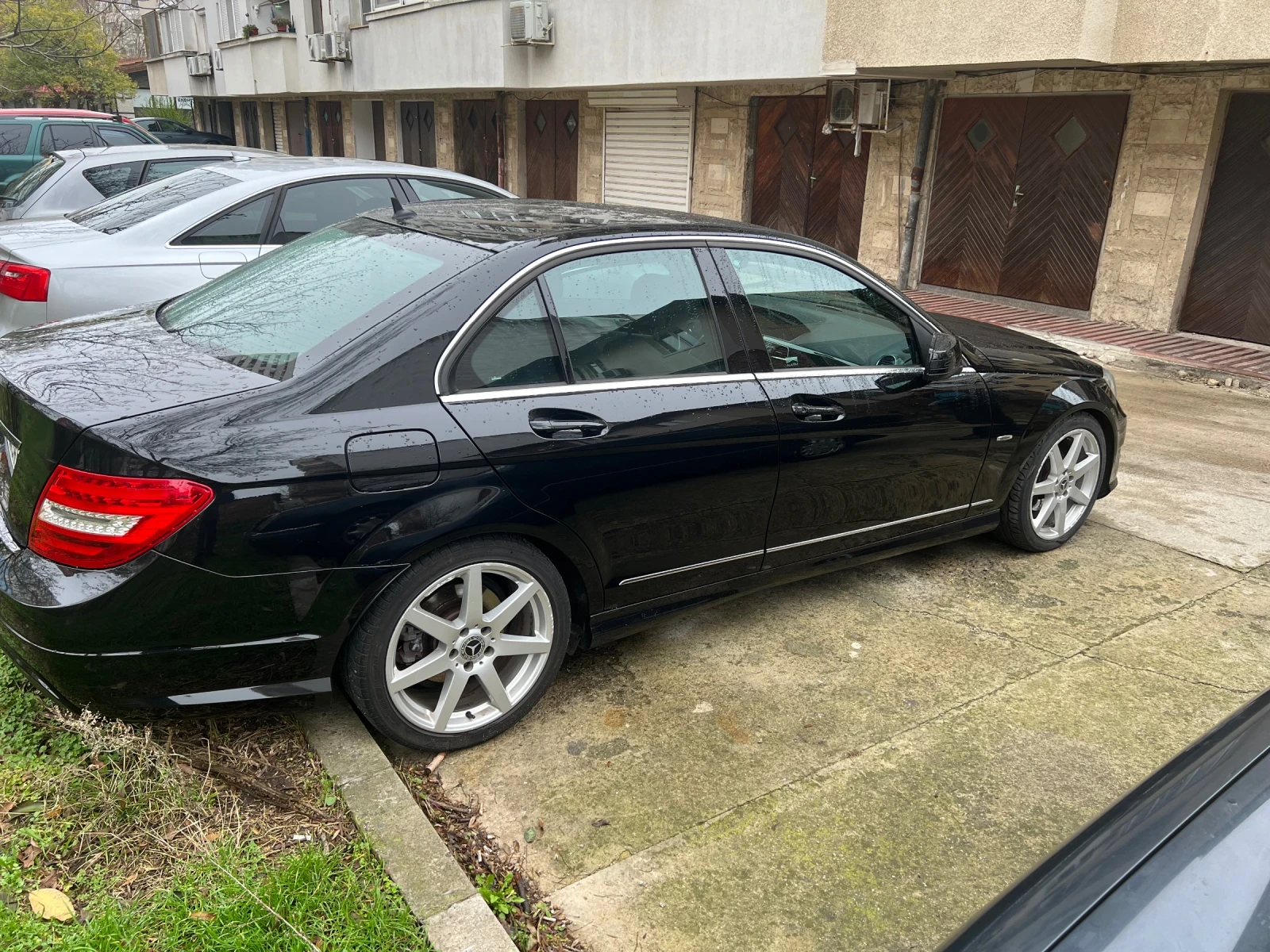 Mercedes-Benz C 220  - изображение 4