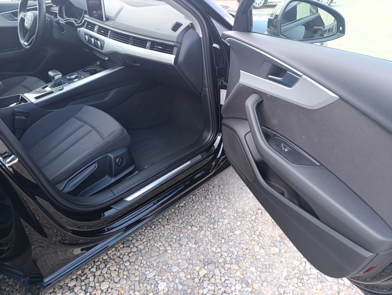 Audi A4  2.0 TDI quattro S-tronic  | Mobile.bg — изображение 12