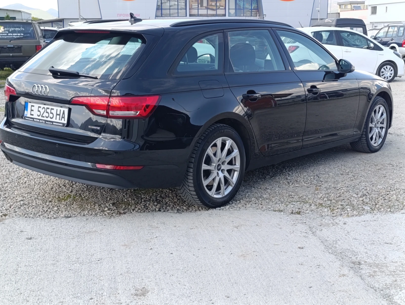 Audi A4  2.0 TDI quattro S-tronic  - изображение 4