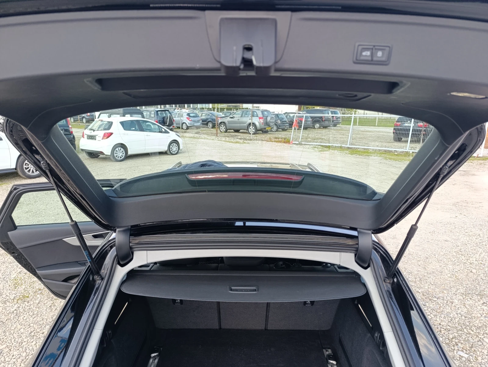 Audi A4  2.0 TDI quattro S-tronic  - изображение 10