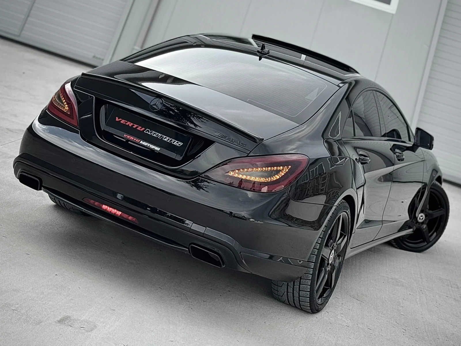 Mercedes-Benz CLS 350 AMG / MEMORY / DYNAMIC SEATS / KEYLESS GO - изображение 6