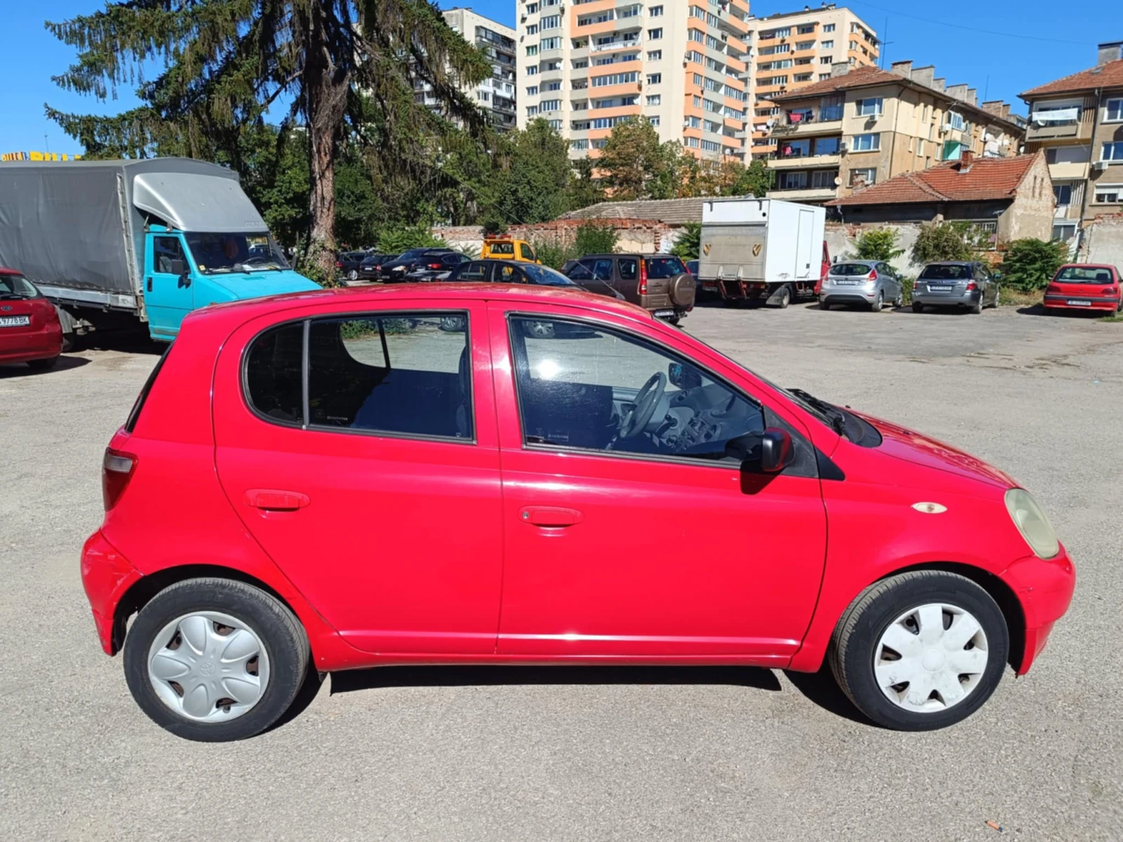 Toyota Yaris w2 - изображение 3