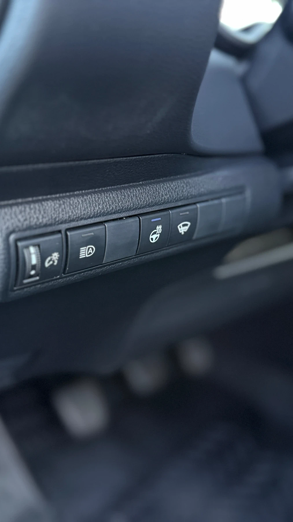 Toyota Corolla 2.0 XSE | Mobile.bg � ����������� 12