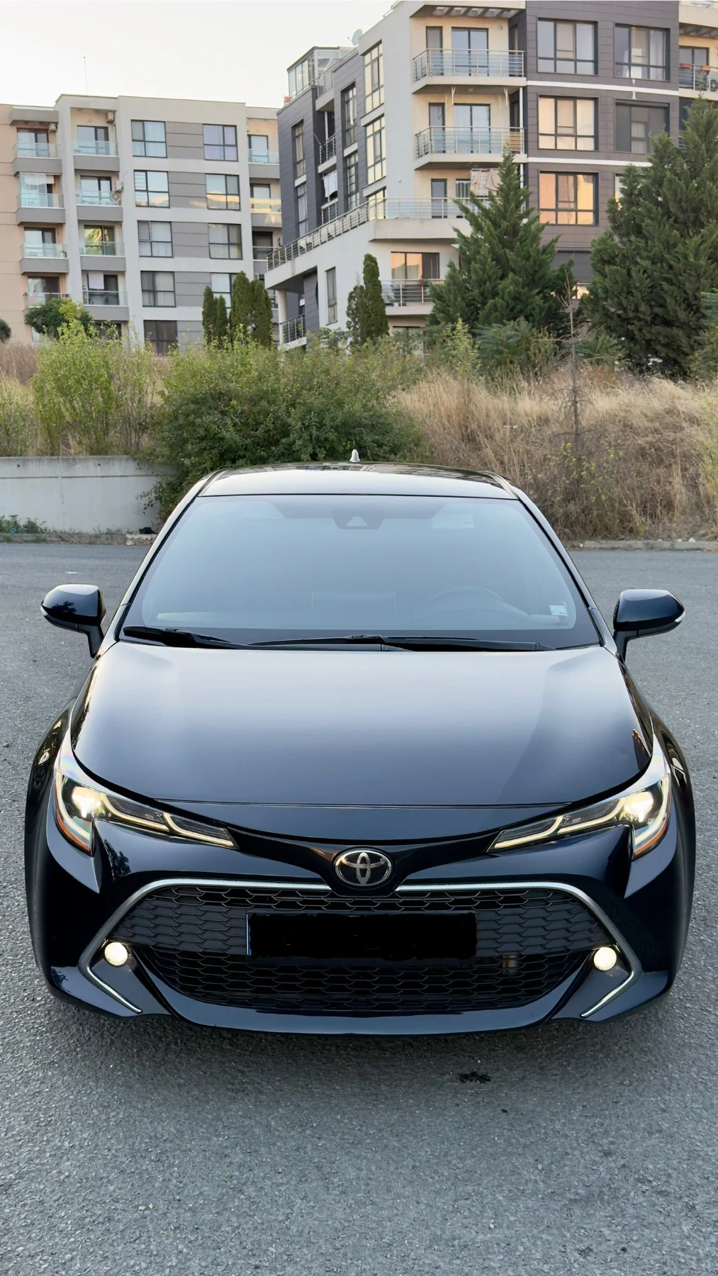 Toyota Corolla 2.0 XSE, снимка 2 - Автомобили и джипове - 52481400