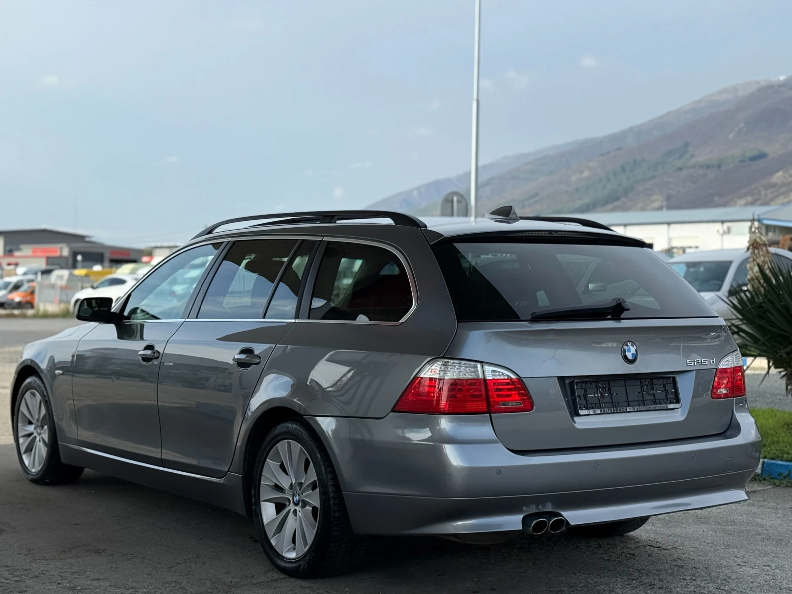 BMW 525 Face/Distronic/Panorama - изображение 2