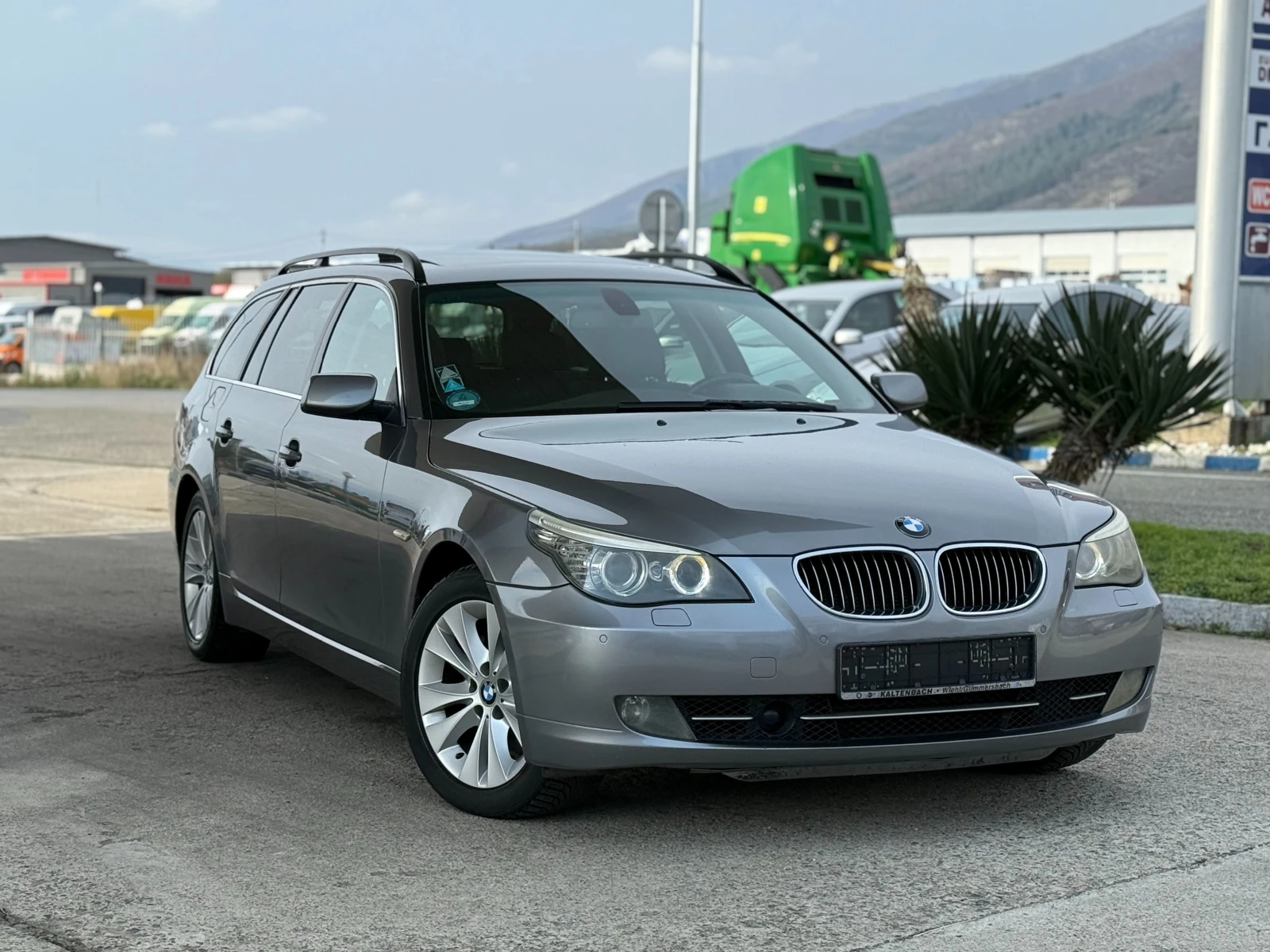 BMW 525 Face/Distronic/Panorama - изображение 7