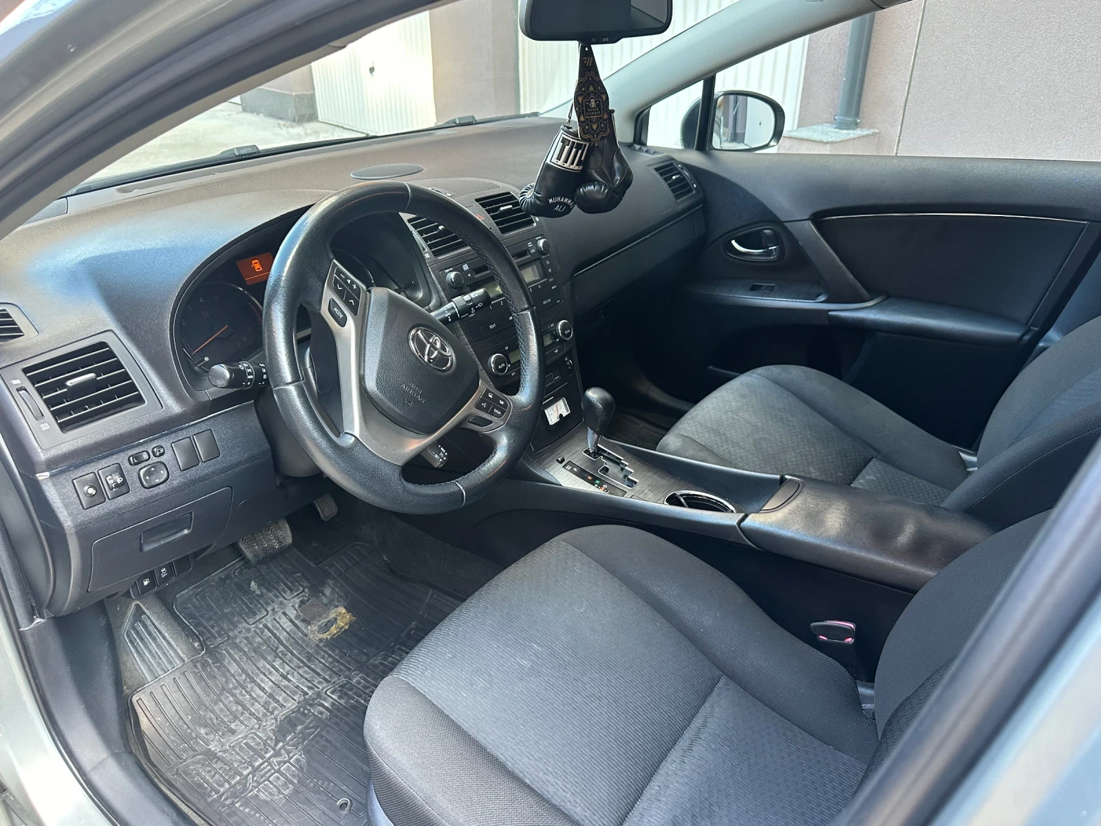 Toyota Avensis | Mobile.bg � ����������� 7
