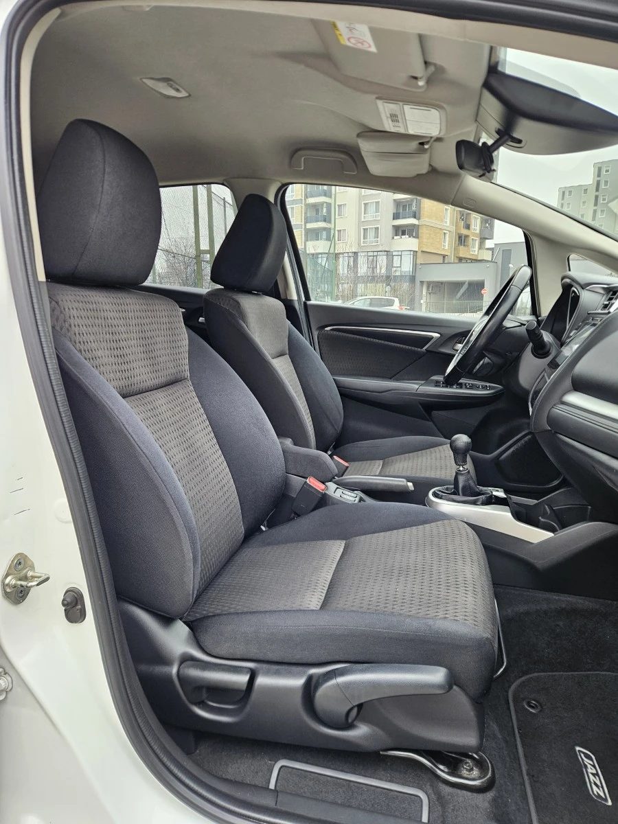 Honda Jazz 1.3i-VTEC Keyless, City Brake ���� 6, TUV ���.2026 | Mobile.bg � ����������� 14