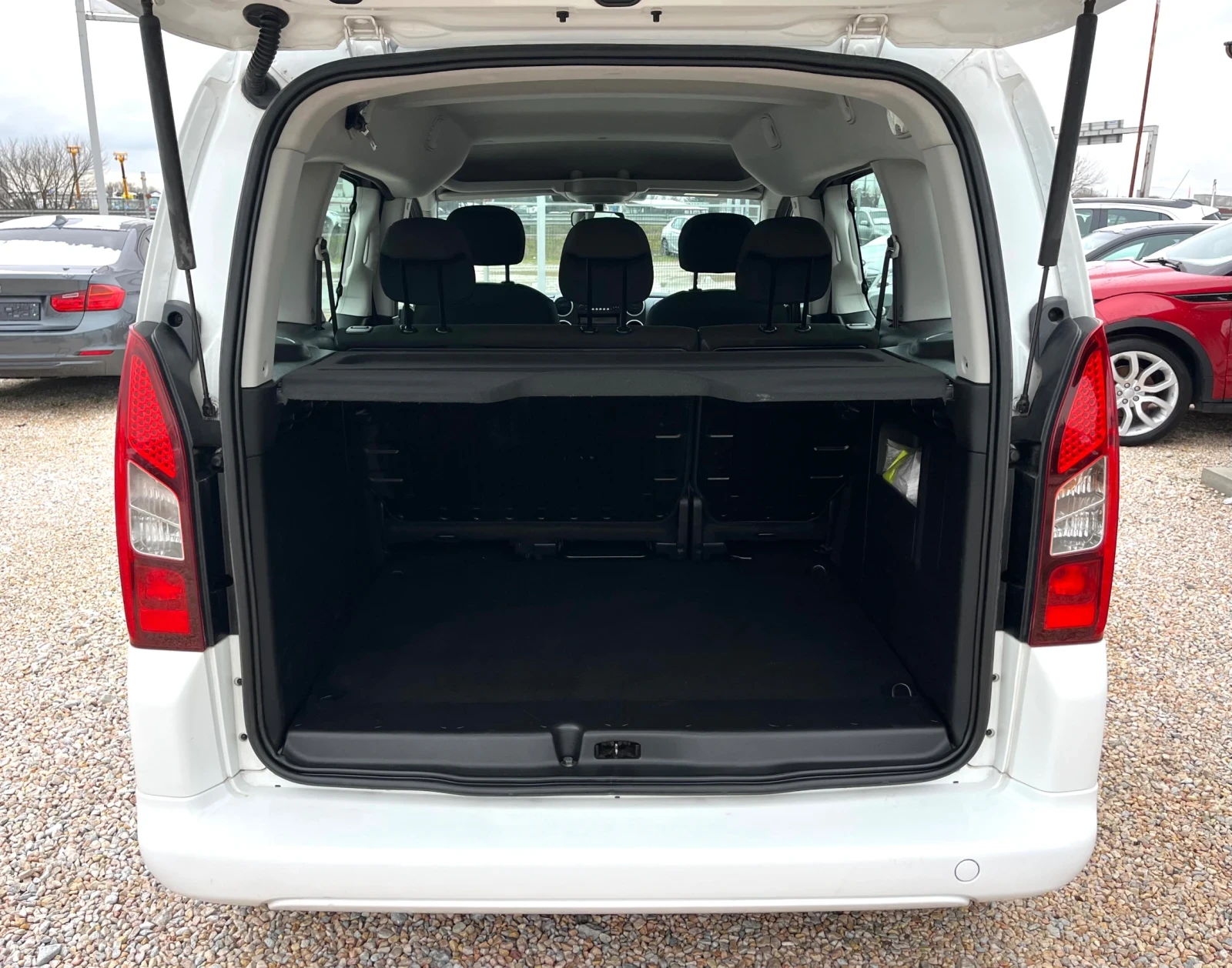 Peugeot Partner Teppe* 1.6hdi* 92k.c* ITALY | Mobile.bg � ����������� 7