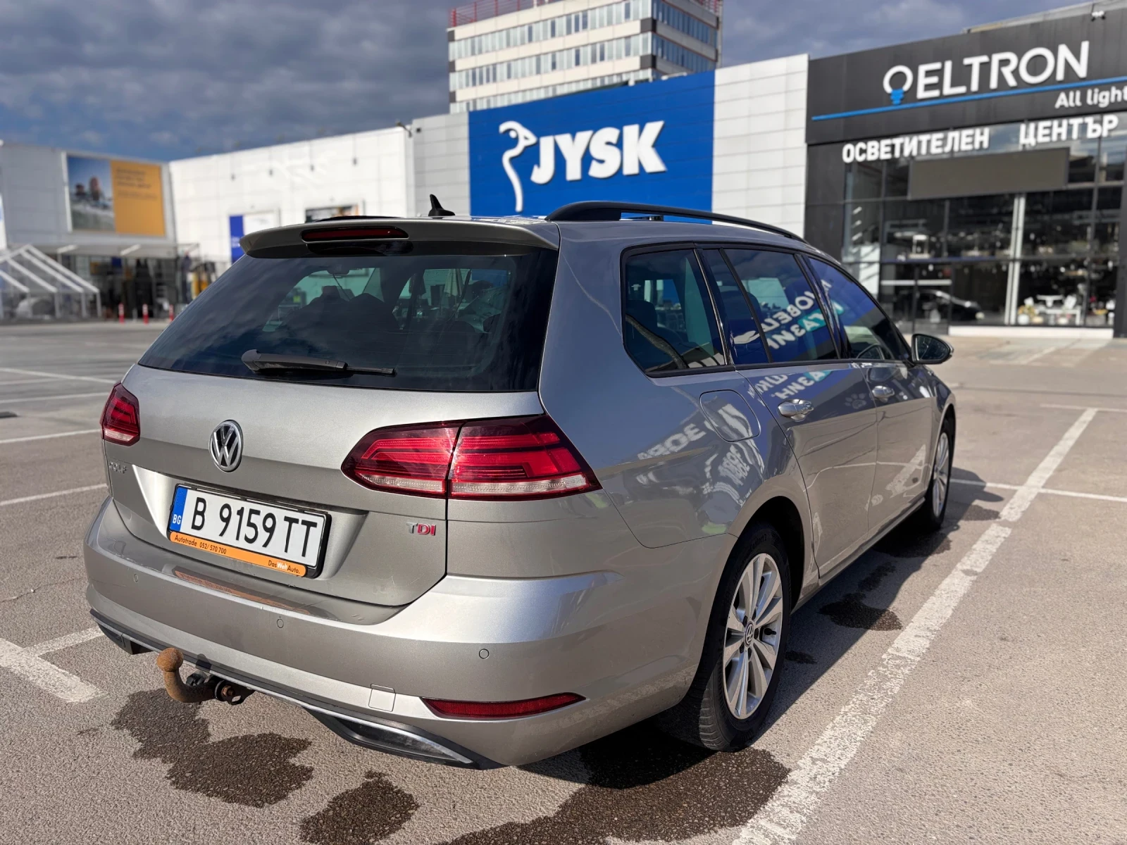 VW Golf  7.5 1.6 TDI, снимка 4 - Автомобили и джипове - 53959777