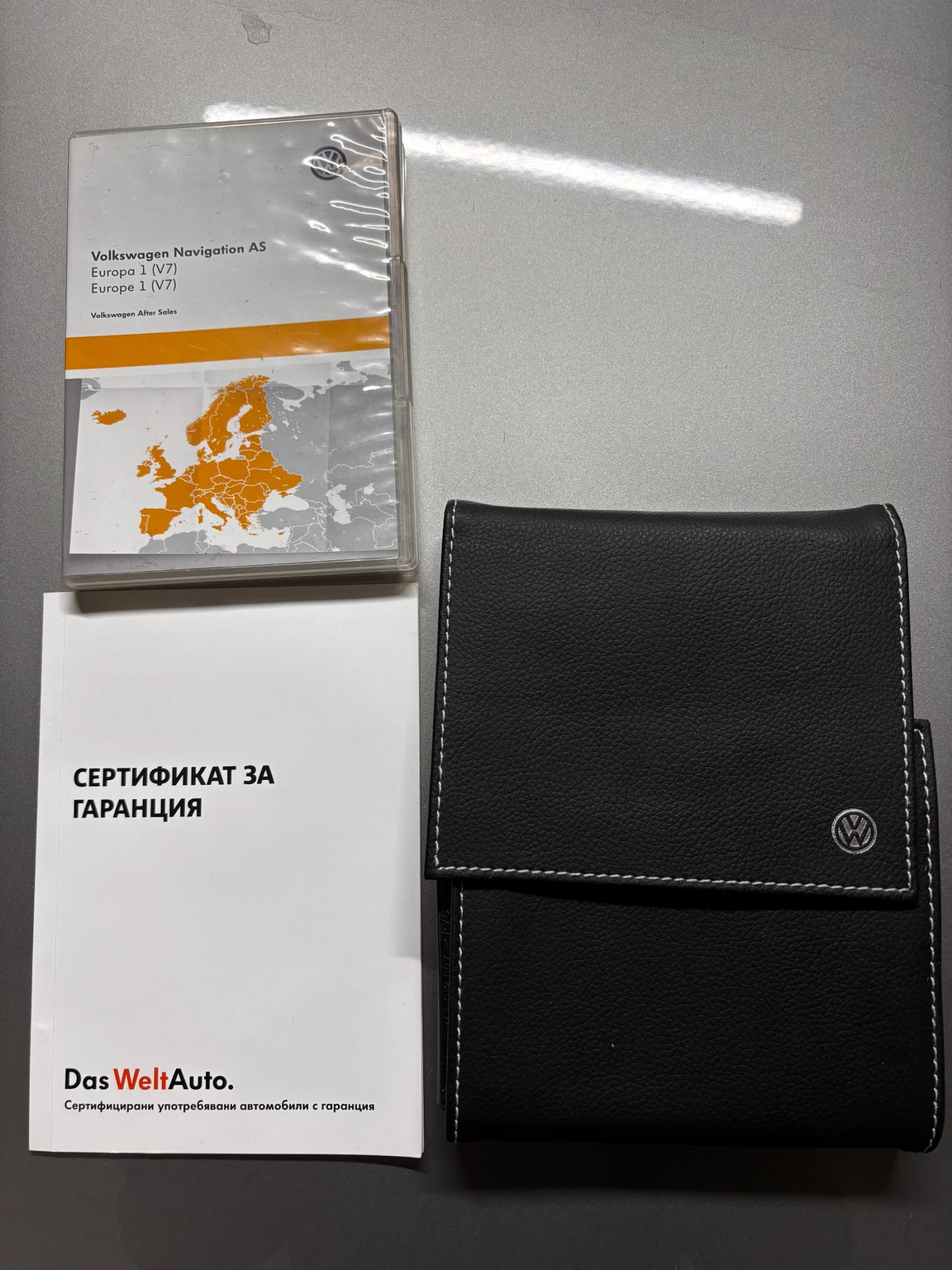 VW Golf 1.6 TDI, снимка 14 - Автомобили и джипове - 53959777