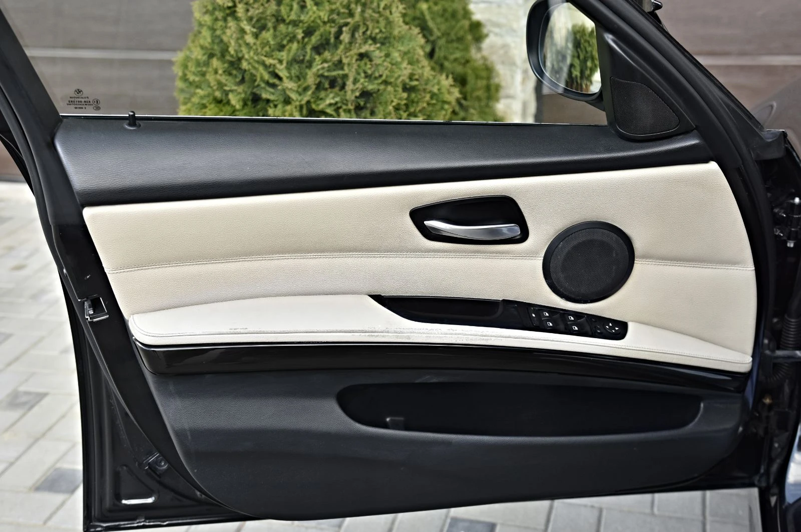 BMW 335, снимка 11 - Автомобили и джипове - 54366500