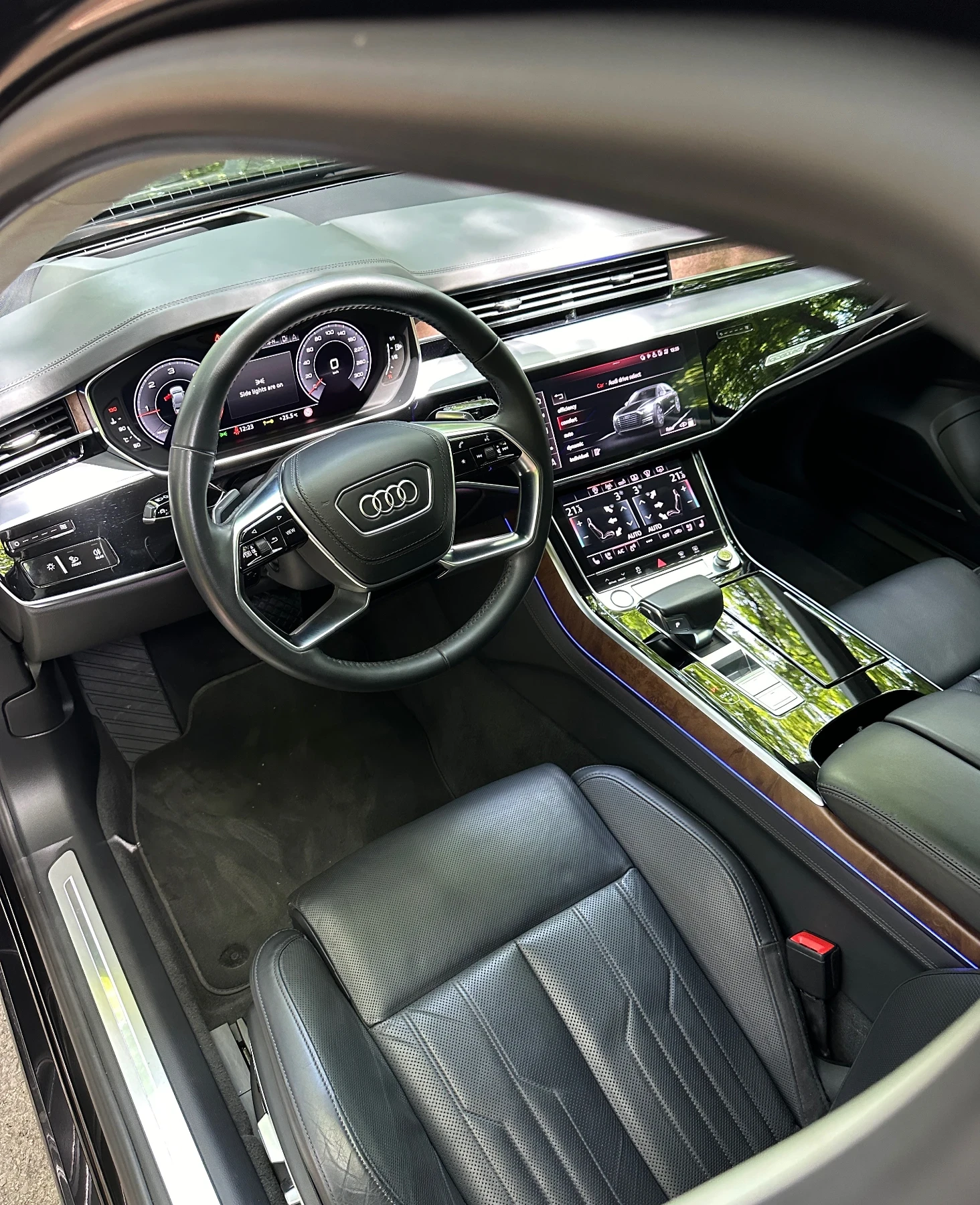 Audi A8 50 TDI , снимка 9 - Автомобили и джипове - 54499374