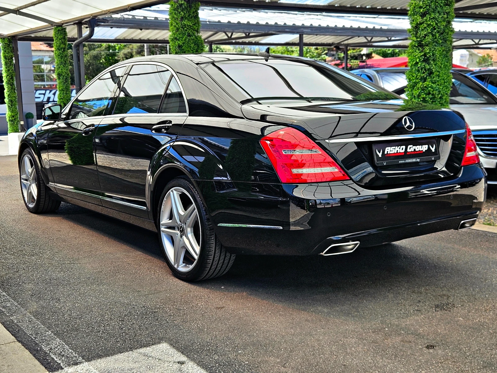 Mercedes-Benz S 500 L/AMG/4M/TVx3/DISTR/PANO/ВАКУУМ/ОБДУХ/МАСАЖ/LIZING, снимка 7 - Автомобили и джипове - 54719213