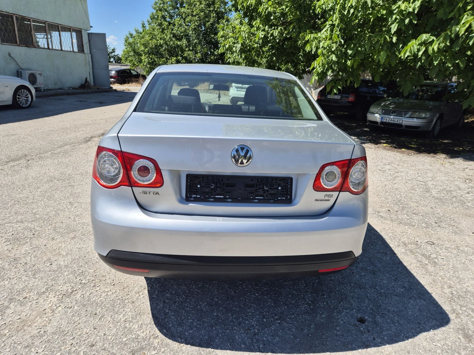 VW Jetta, снимка 5 - Автомобили и джипове - 54715159