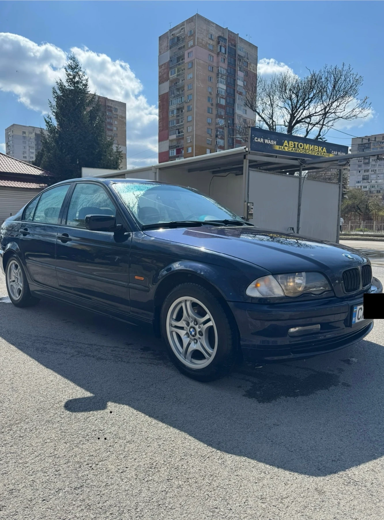 BMW 318, снимка 3 - Автомобили и джипове - 55006791