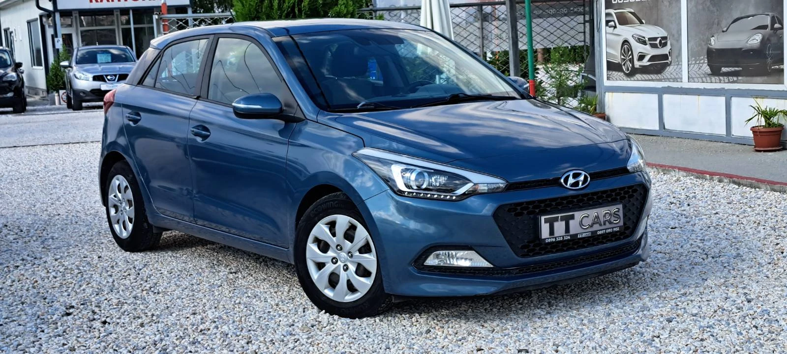 Hyundai I20 Бензин Автомат, снимка 3 - Автомобили и джипове - 55156755
